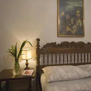 Apartment Stibbert